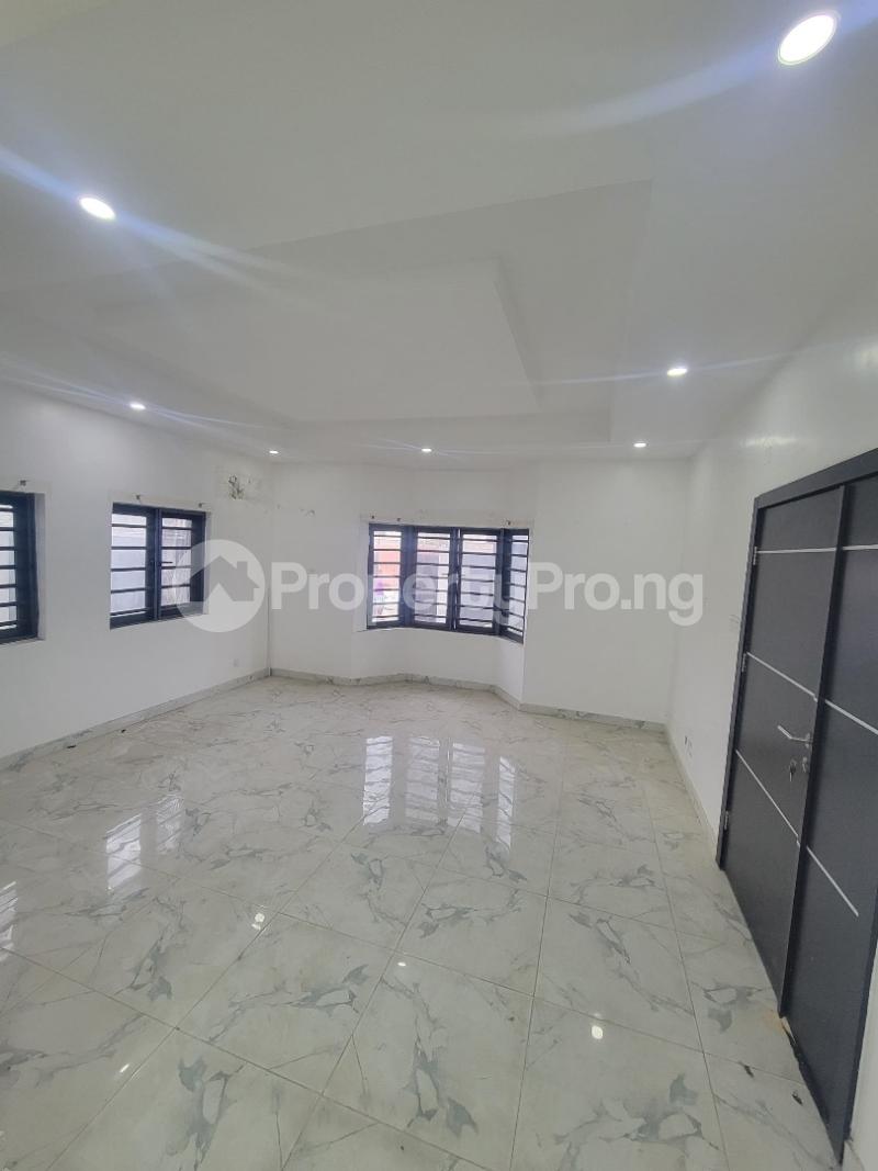 2 bedroom House for rent Lekki Phase 1 Lekki Lagos