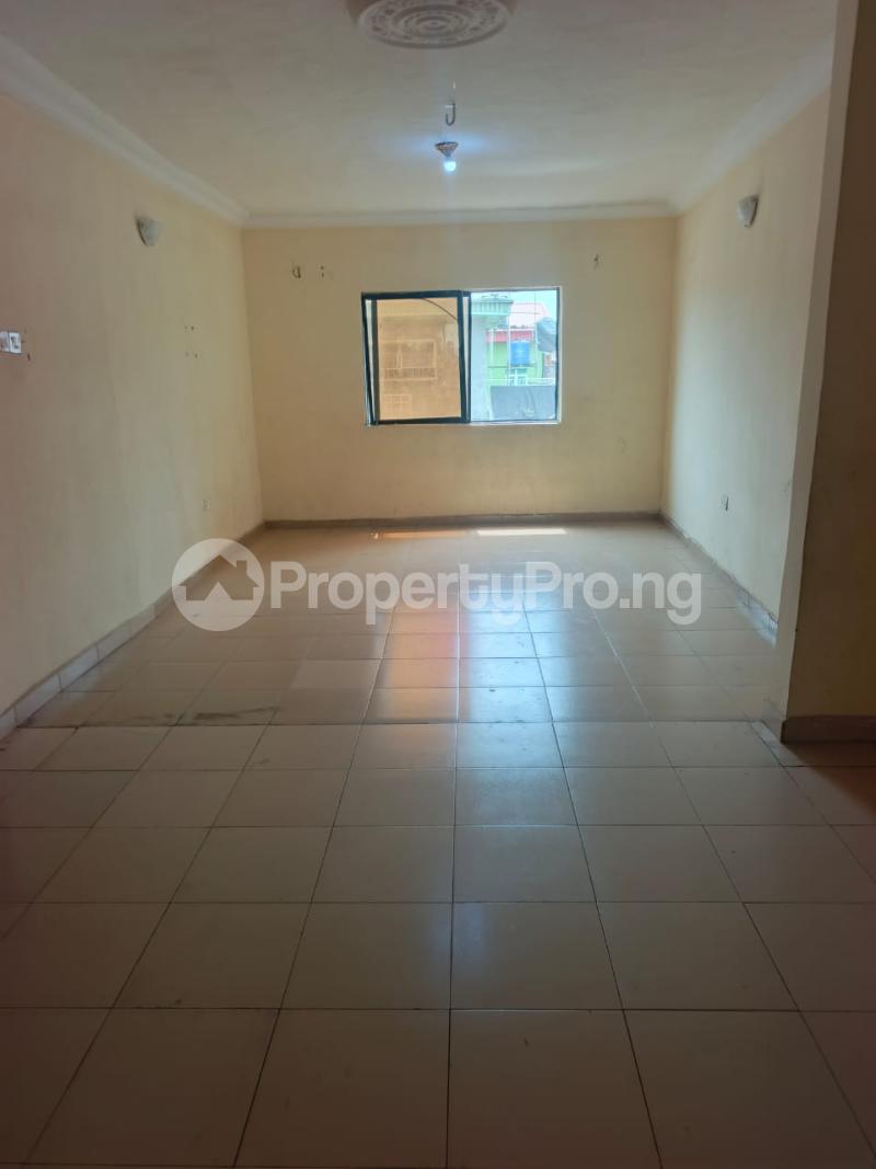 2 bedroom Flat / Apartment for rent Ajayi road Ogba Lagos