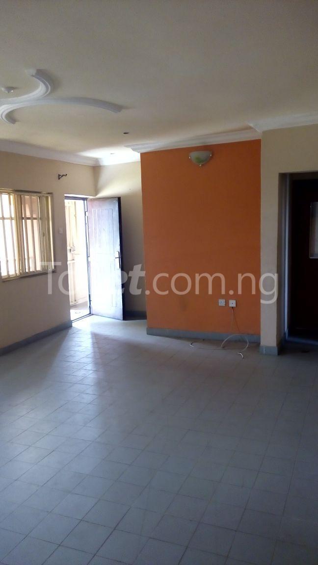 2 bedroom Flat / Apartment for rent Thomas Estate Ajah Lagos