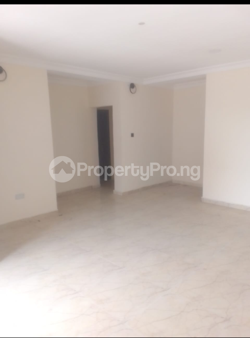 2 bedroom Flat / Apartment for rent In An Estate Ado Ajah Lagos