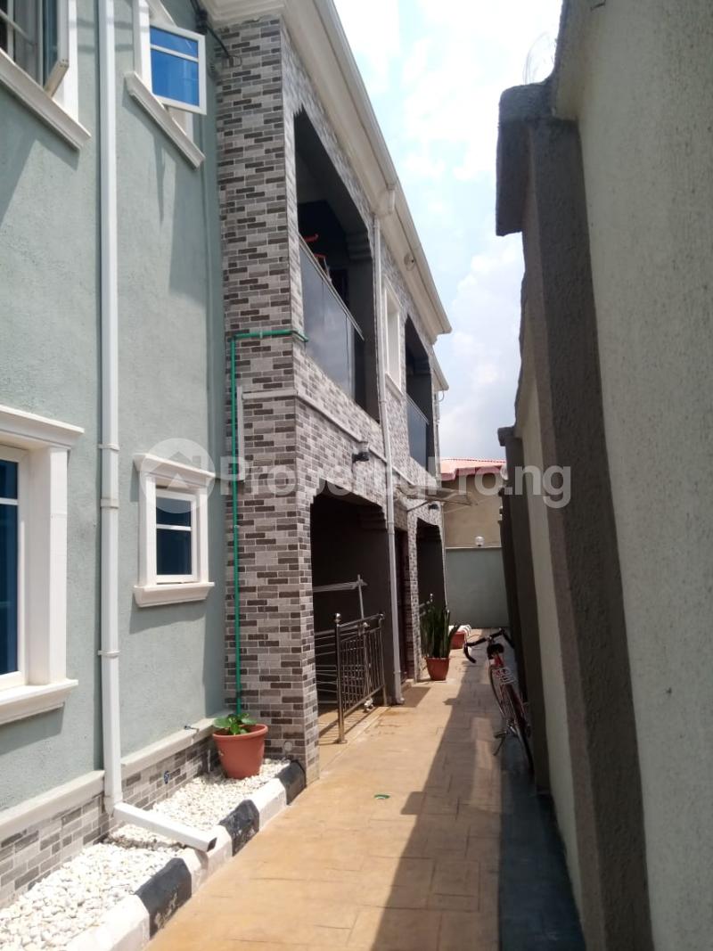 2 bedroom Flat / Apartment for rent Beeshop Axis Akala Express Ibadan Oyo - 0