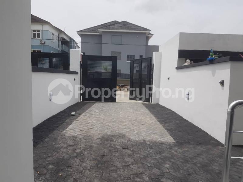 2 bedroom Flat / Apartment for rent chevron Lekki Lagos