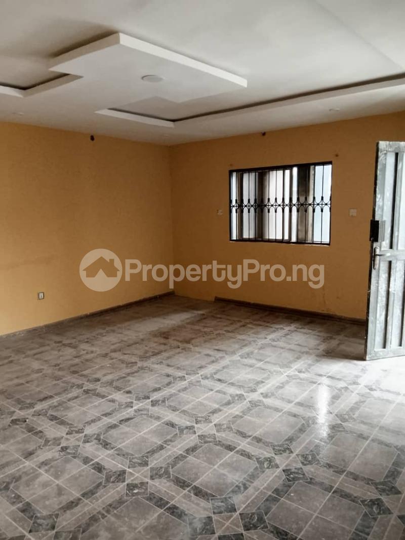 2 bedroom Flat / Apartment for rent Adeosun Oluyole Estate Ibadan Oyo