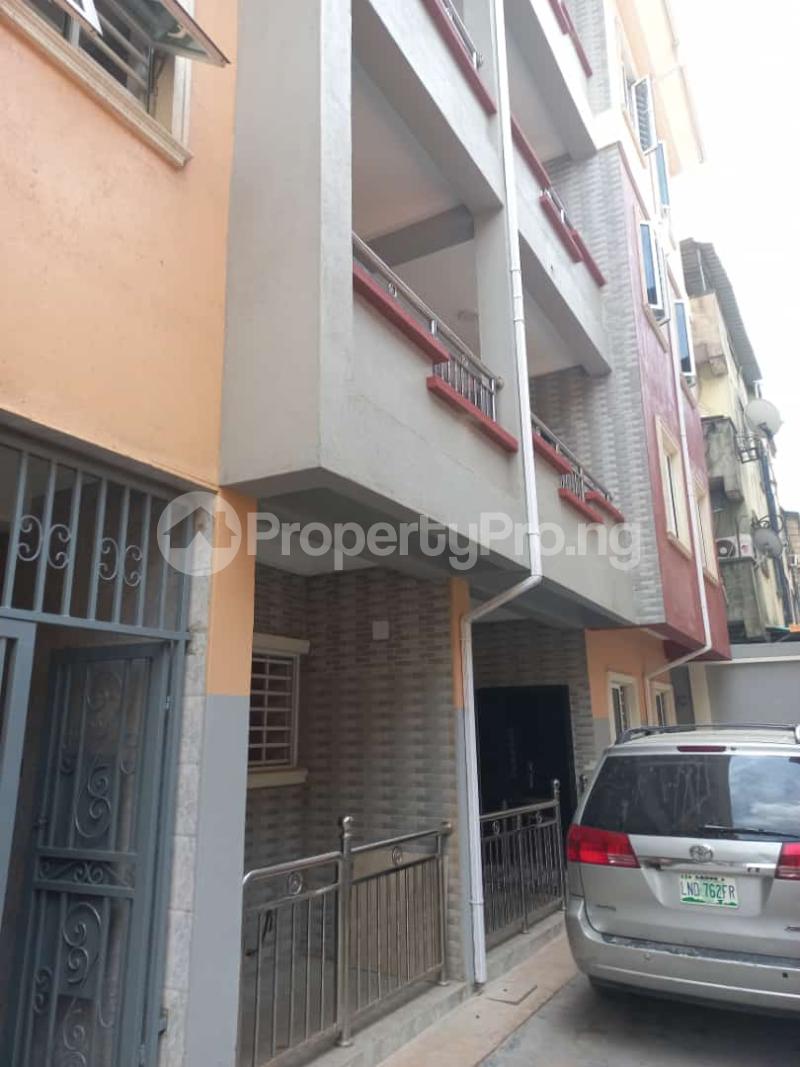 2 bedroom Flat / Apartment for rent Sabo Yaba Lagos