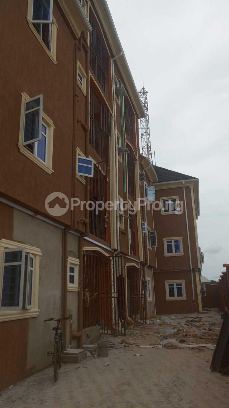 2 bedroom Flat / Apartment for rent   Isolo Lagos - 11