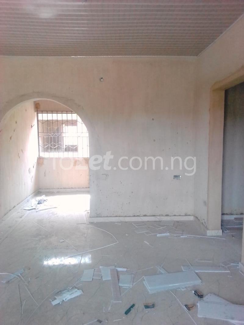 2 bedroom Flat / Apartment for rent   Iba Ojo Lagos