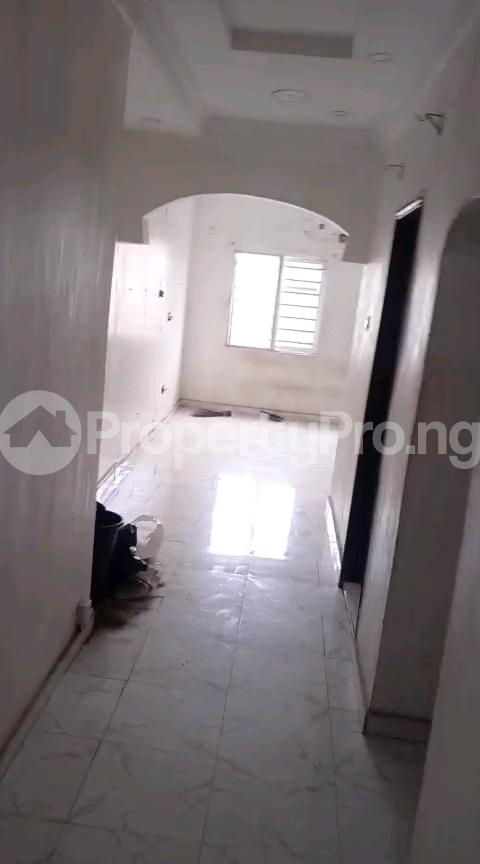 Flat / Apartment for rent Adekunle Yaba Lagos