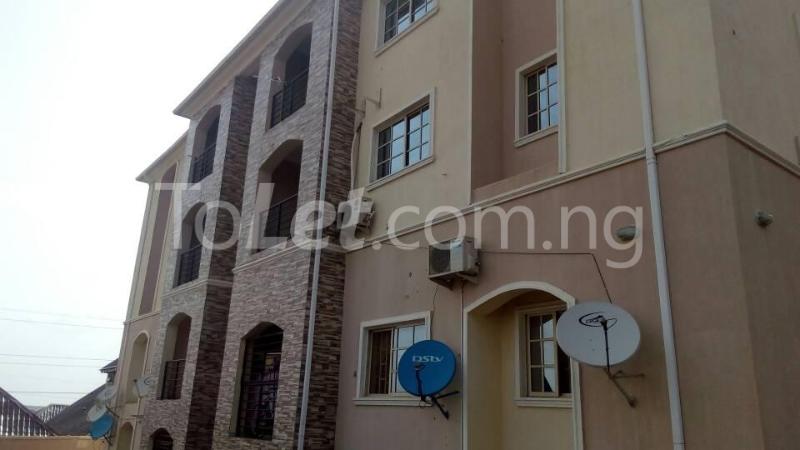 2 bedroom Flat / Apartment for rent Dawaki Gwarinpa Abuja
