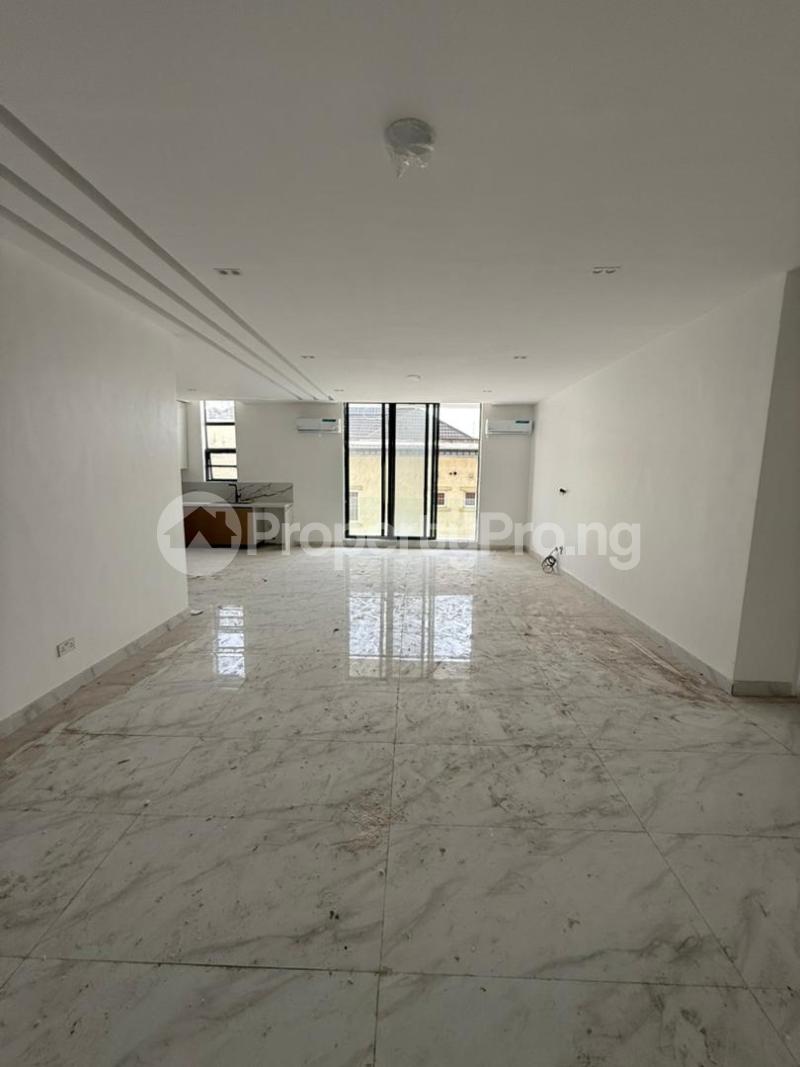2 bedroom Flat / Apartment for sale Lekki Phase 1 1st Roundabout Lekki Lagos