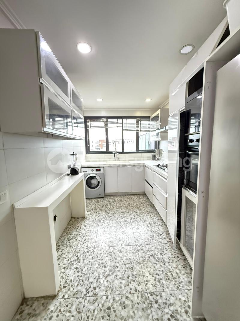 2 bedroom Flat / Apartment for sale Ikate Lekki Lagos
