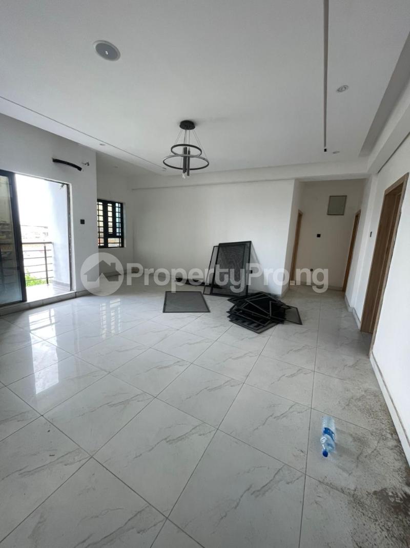2 bedroom House for rent Ologolo Lekki Lagos
