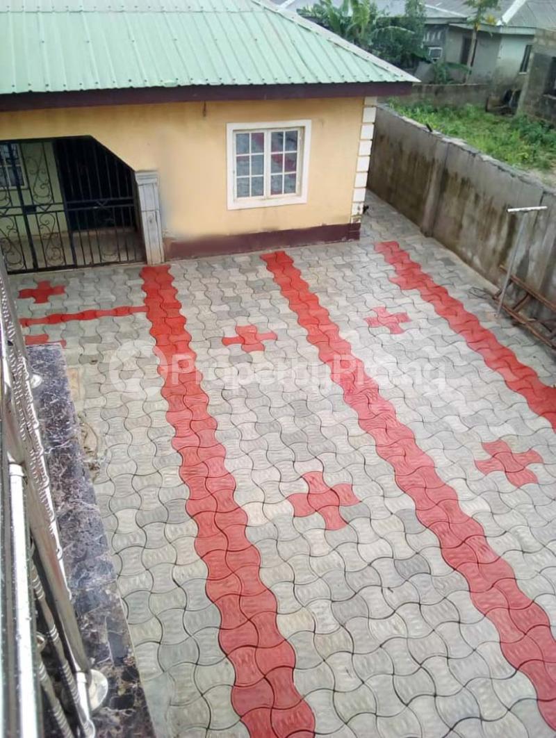 2 bedroom Flat / Apartment for rent 13 Gladys Kalesanwo Street, Agura Gberigbe Road, Ikorodu, Lagos Ikorodu Ikorodu Lagos