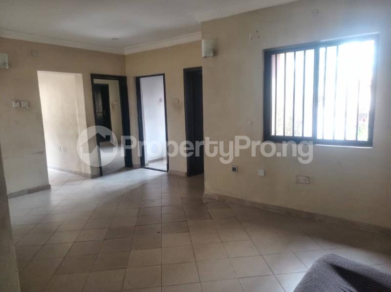 2 bedroom Flat / Apartment for rent Estate Lekki Phase 1 Lekki Lagos