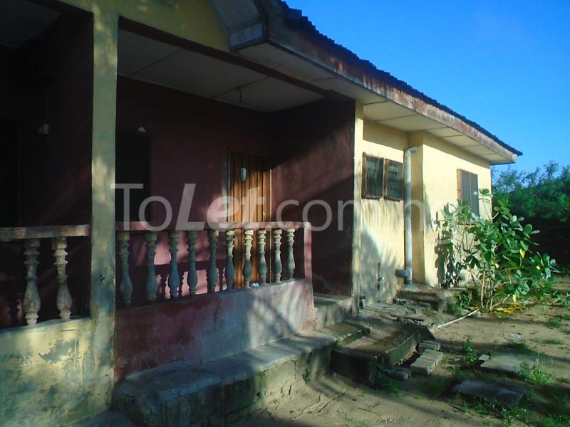 2 bedroom Flat / Apartment for rent Church Bus Stop Iyana Isashi Okokomaiko Ipaja road Ipaja Lagos