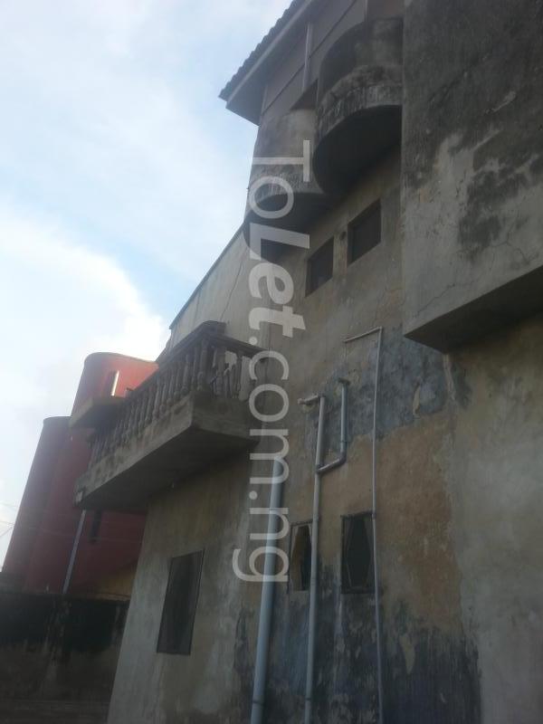 2 bedroom Flat / Apartment for rent 15 Akerele Estate, Iyana Iworo, Gbagada Gbagada Lagos