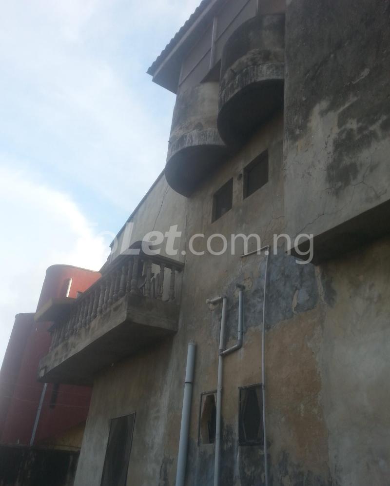 2 bedroom Flat / Apartment for rent Iyanaworo Gbagada Lagos