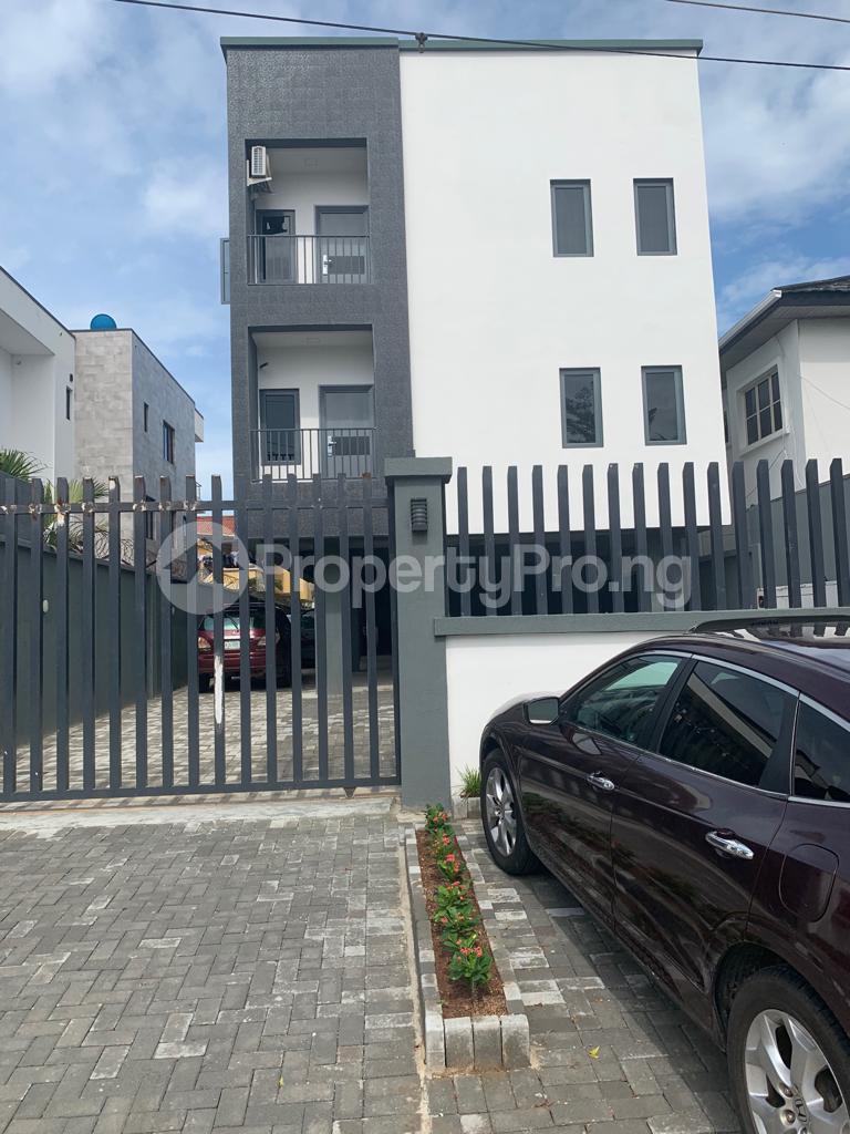 3 bedroom Flat / Apartment for sale Lekki Phase 1 Lekki Lagos