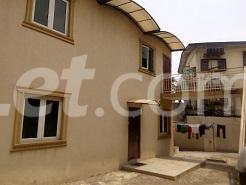 2 bedroom Flat / Apartment for rent 23 Obanikoro Street Off Ikorodu Road Obanikoro. Obanikoro Shomolu Lagos - 0