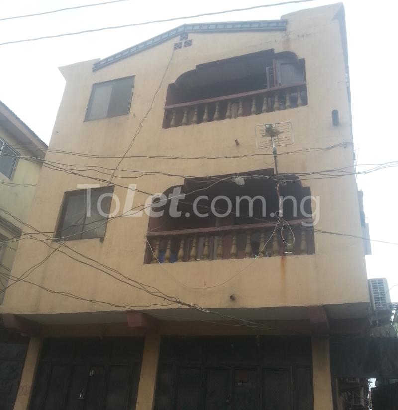 2 bedroom Flat / Apartment for rent 220 Borno Way, Off Mm Way, Yaba Yaba Lagos - 0