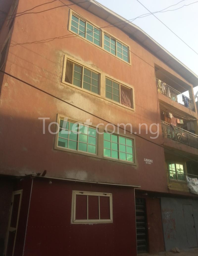 2 bedroom Flat / Apartment for rent Yaba Yaba Lagos - 1