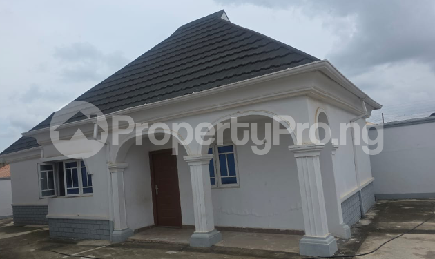 2 bedroom Flat / Apartment for rent Commodores Area, Elebu Akala Express Ibadan Oyo