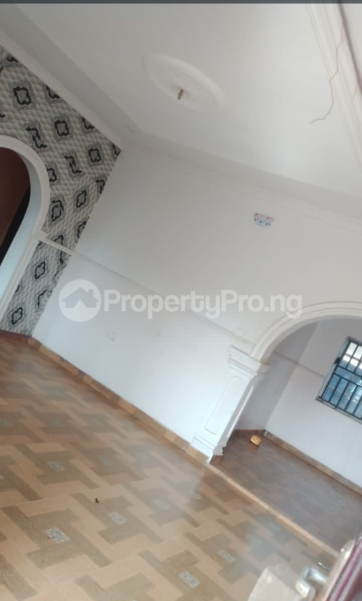 2 bedroom Flat / Apartment for rent Cele Rainbow Area Akala Express Ibadan Oyo