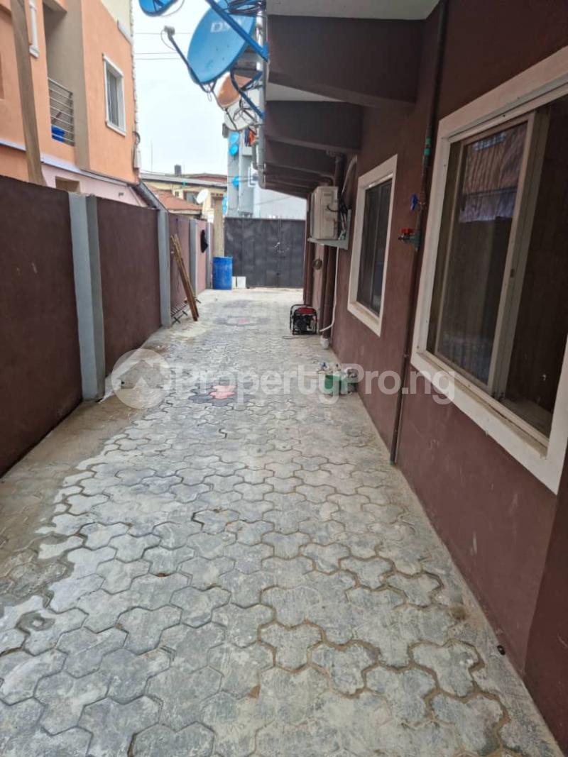 Flat / Apartment for rent Fola Agoro Yaba Lagos