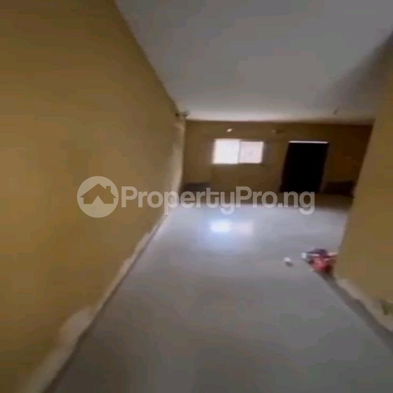 2 bedroom House for rent Sawmill Gbagada Gbagada Lagos