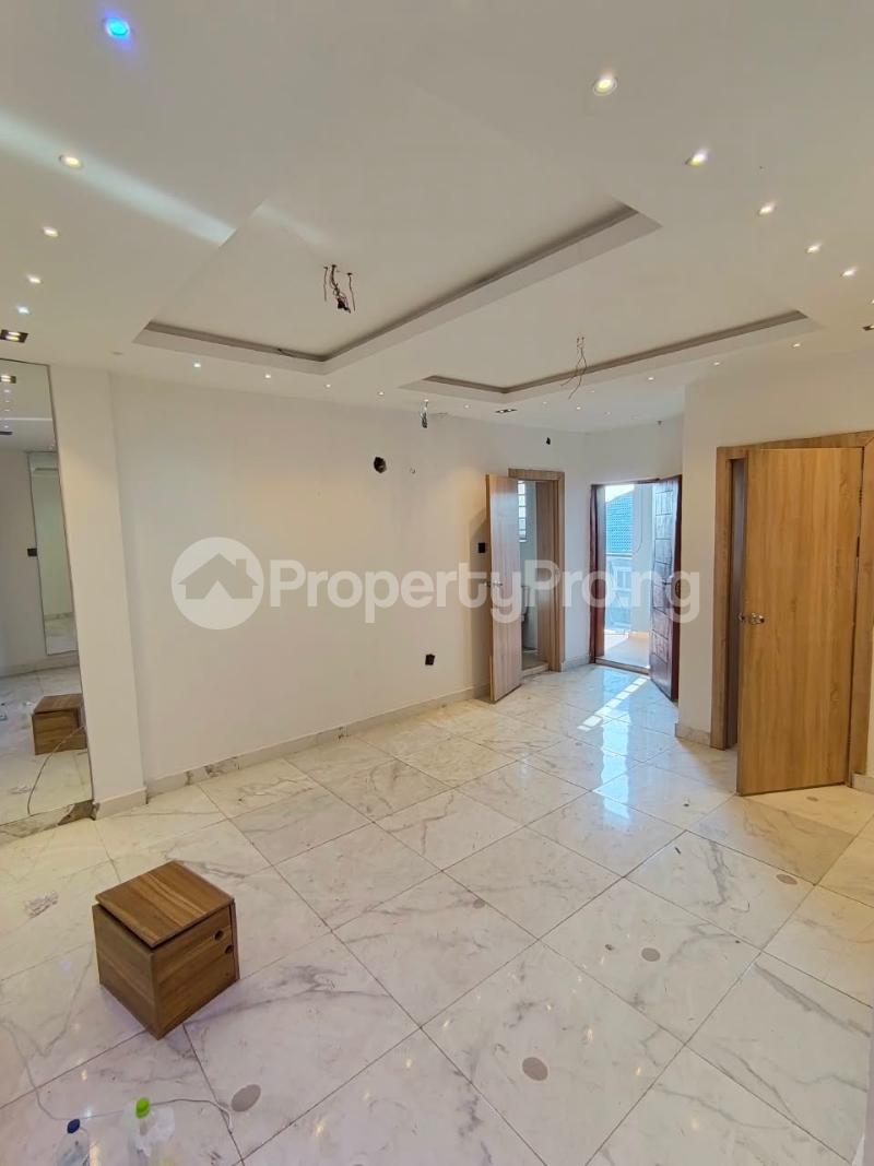 2 bedroom Flat / Apartment for rent Ologolo Lekki Lagos