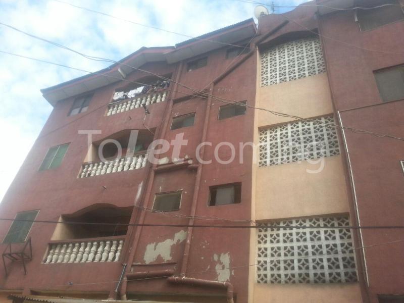 2 bedroom Flat / Apartment for rent Off Herbert Macaulay Lagos