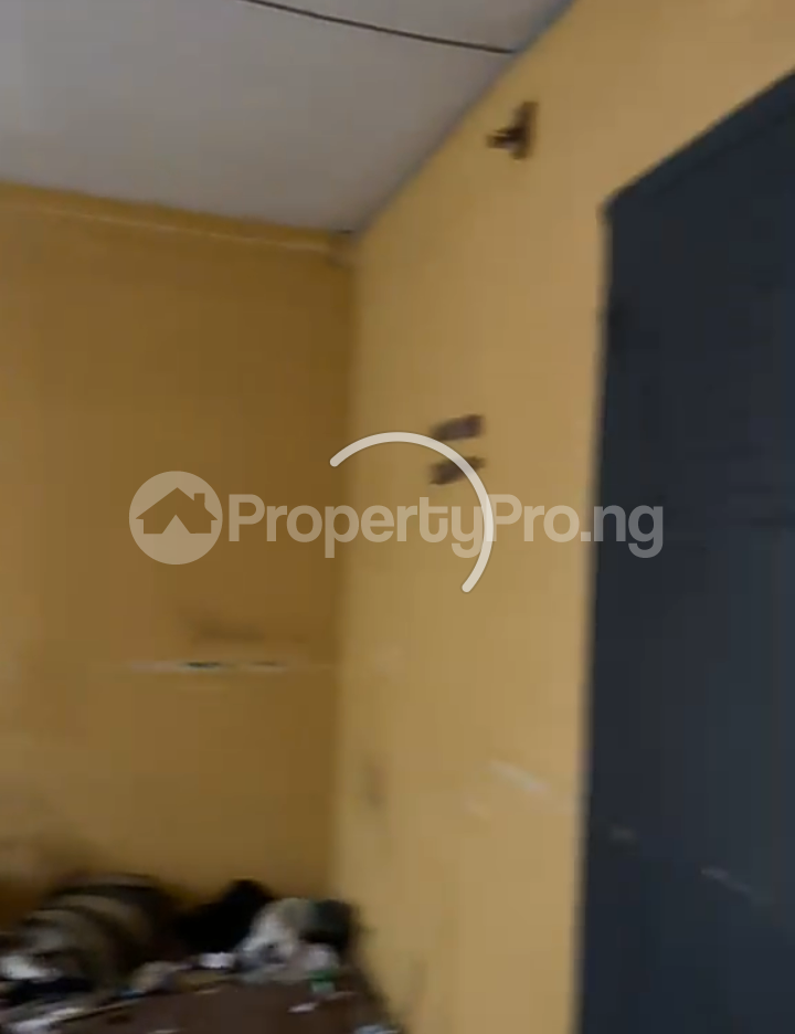 2 bedroom Commercial Property for rent Eleyele Ibadan Oyo