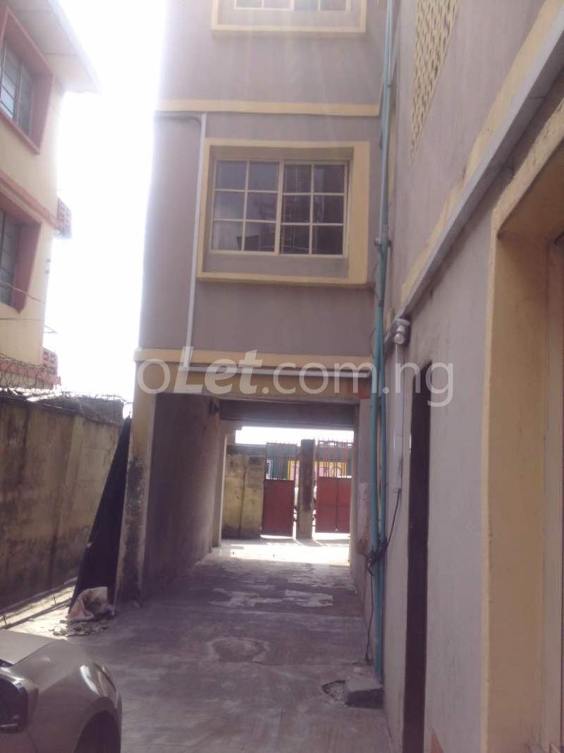 2 bedroom Flat / Apartment for rent Seriki Street Off Ishaga Road idi- Araba Surulere Lagos