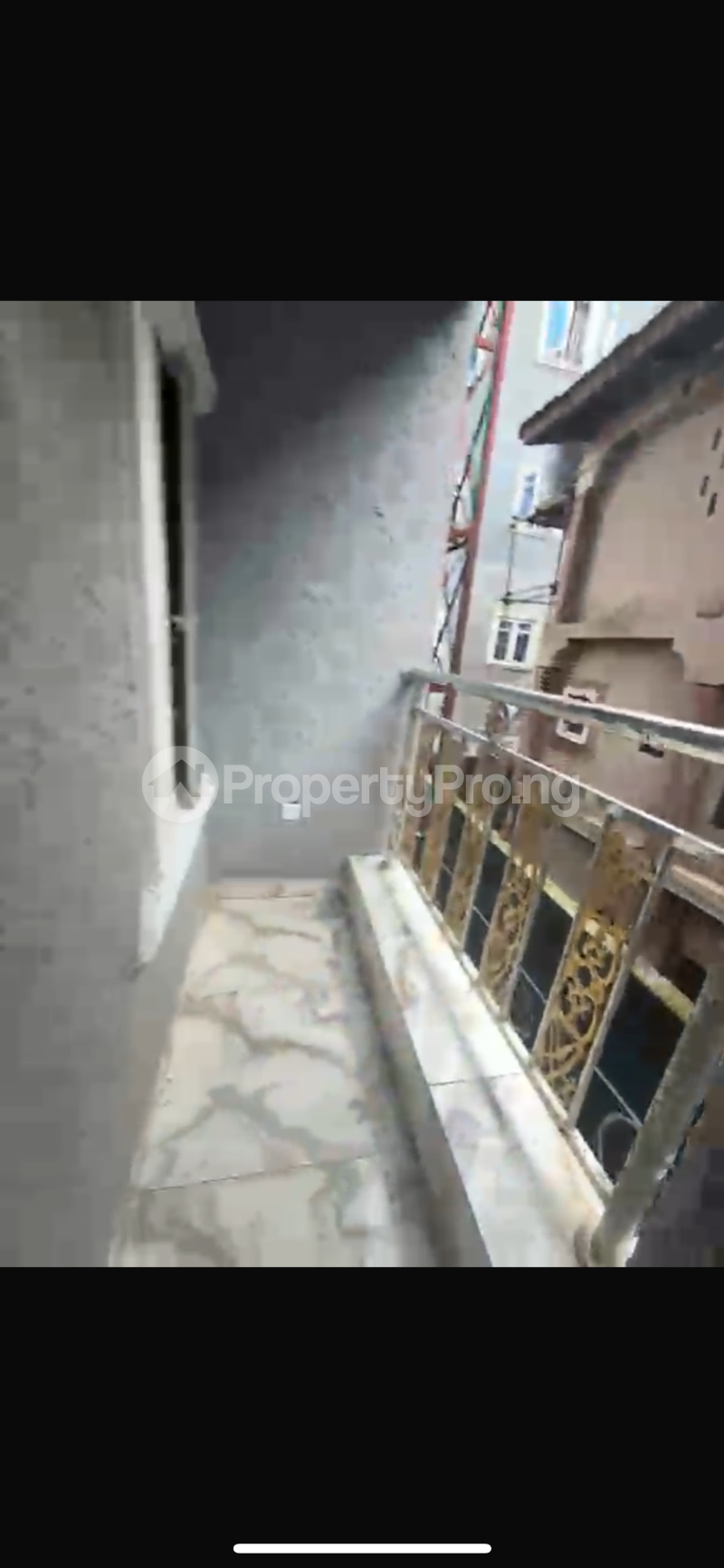 2 bedroom Flat / Apartment for rent Adekunle Yaba Lagos