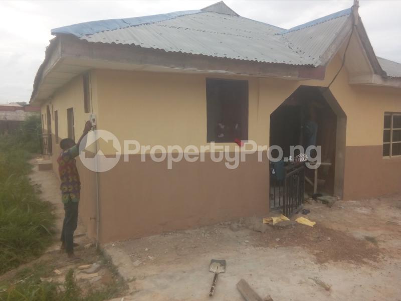 2 bedroom Flat / Apartment for rent Christ High School Ashipa Rd Off Akala Express Akala Express Ibadan Oyo