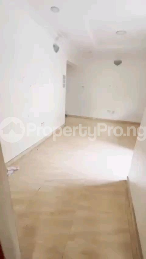 2 bedroom Flat / Apartment for rent Shomolu Shomolu Lagos