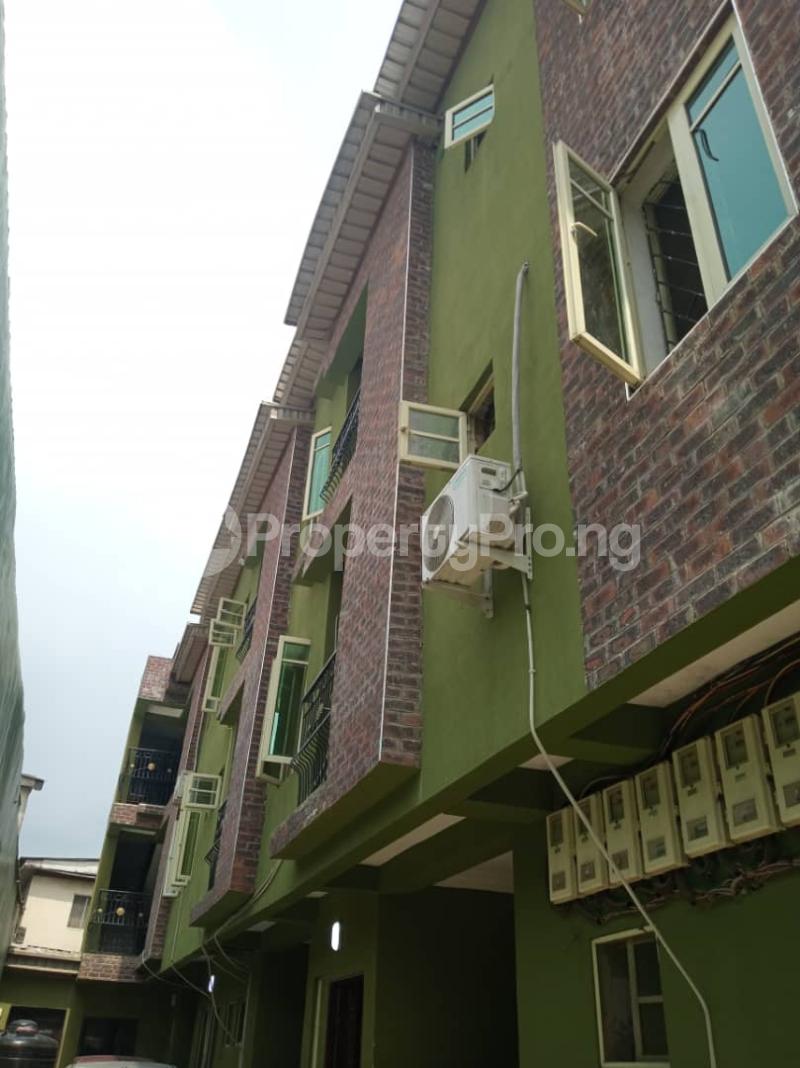 2 bedroom Flat / Apartment for rent Ogudu Lagos
