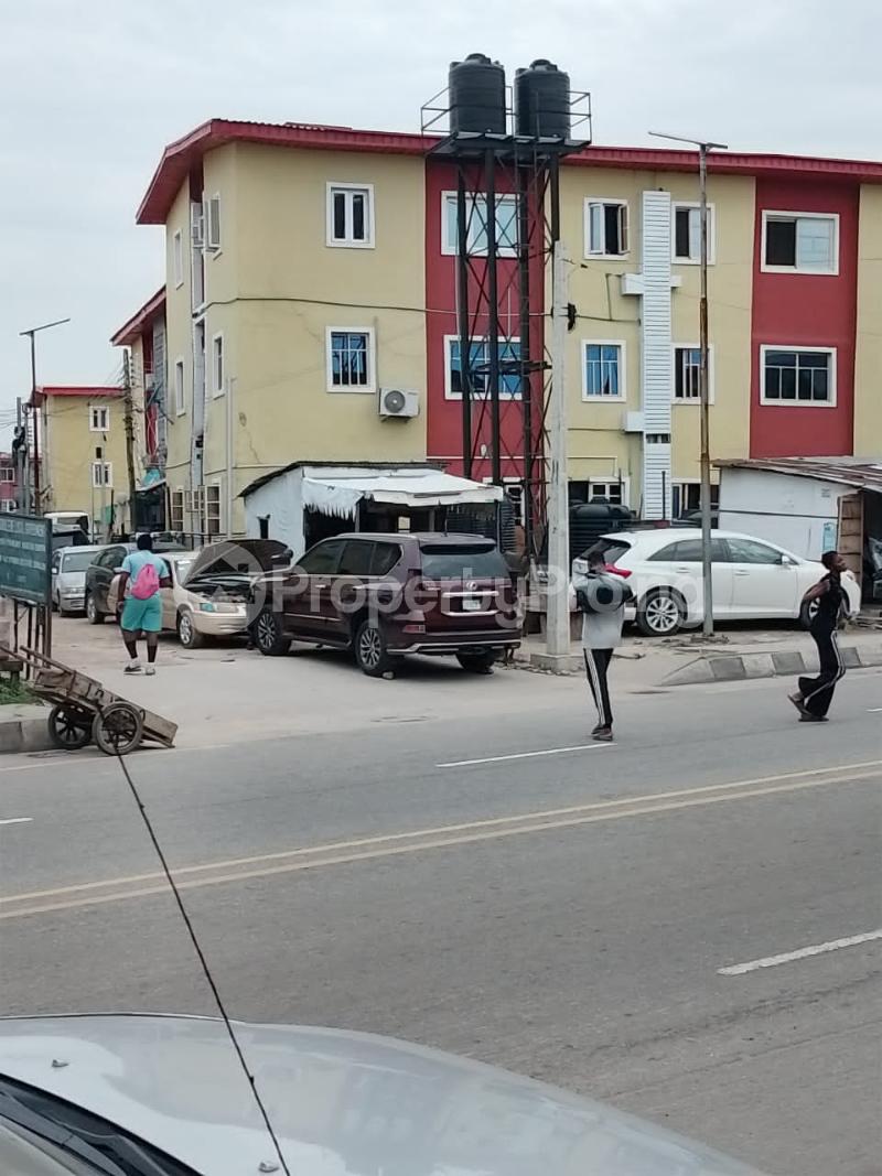 2 bedroom House for sale Iponri Surulere Lagos