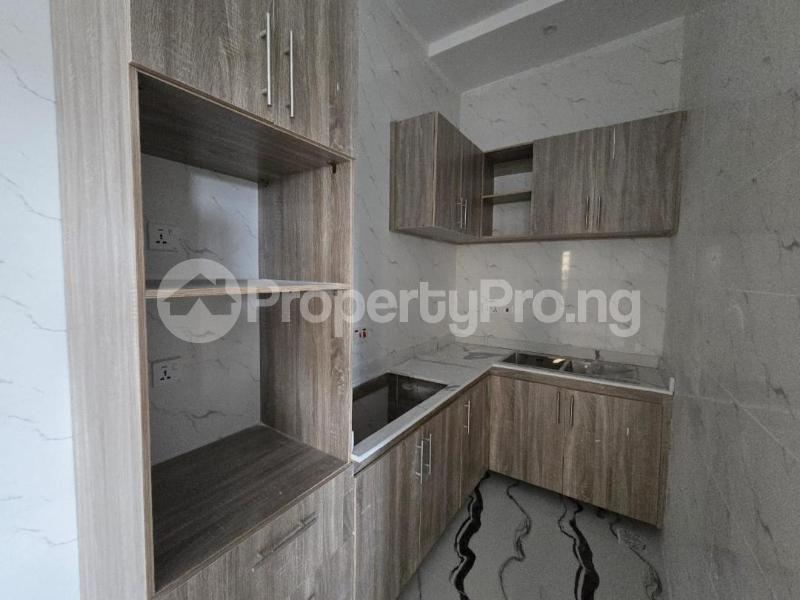 2 bedroom House for rent Lekki Phase 1 Lekki Phase 1 Lekki Lagos