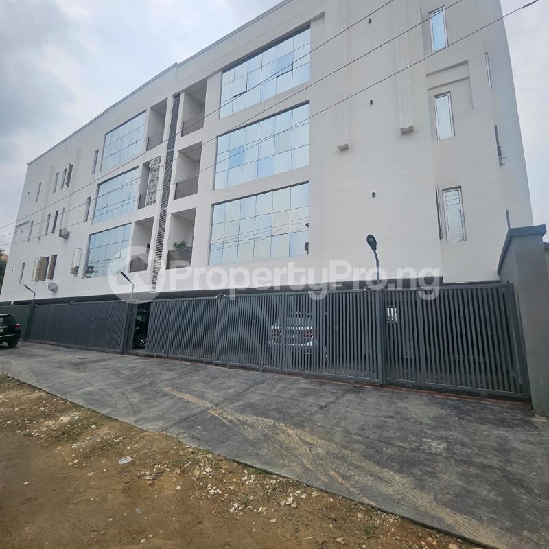 2 bedroom Flat / Apartment for sale Shonibare Estate Maryland Lagos