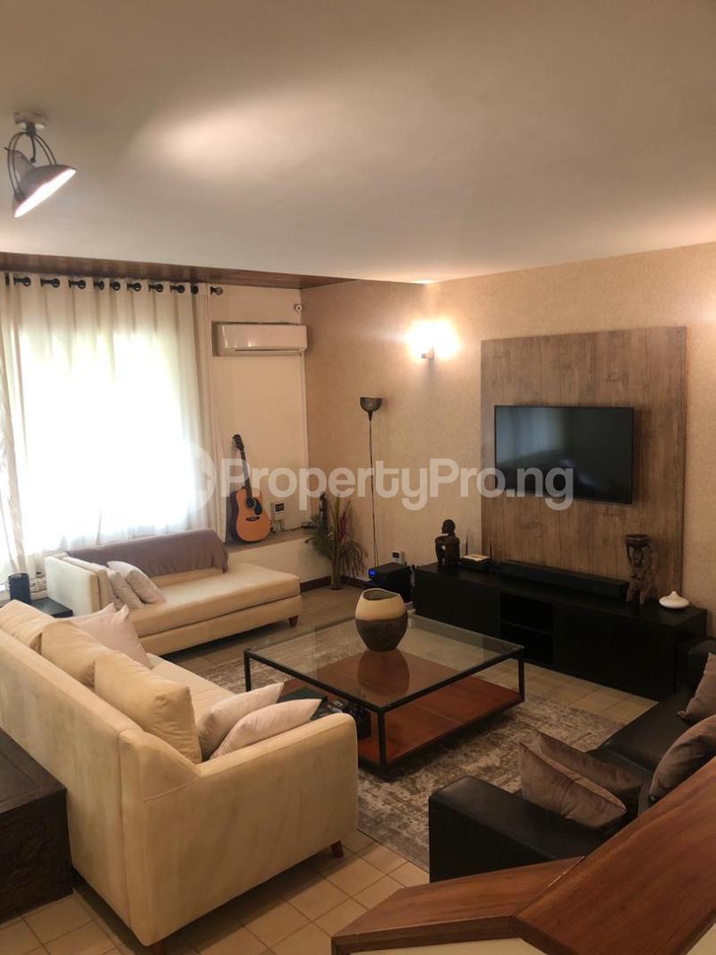 2 bedroom Flat / Apartment for rent Idejo Adeola Odeku Victoria Island Lagos