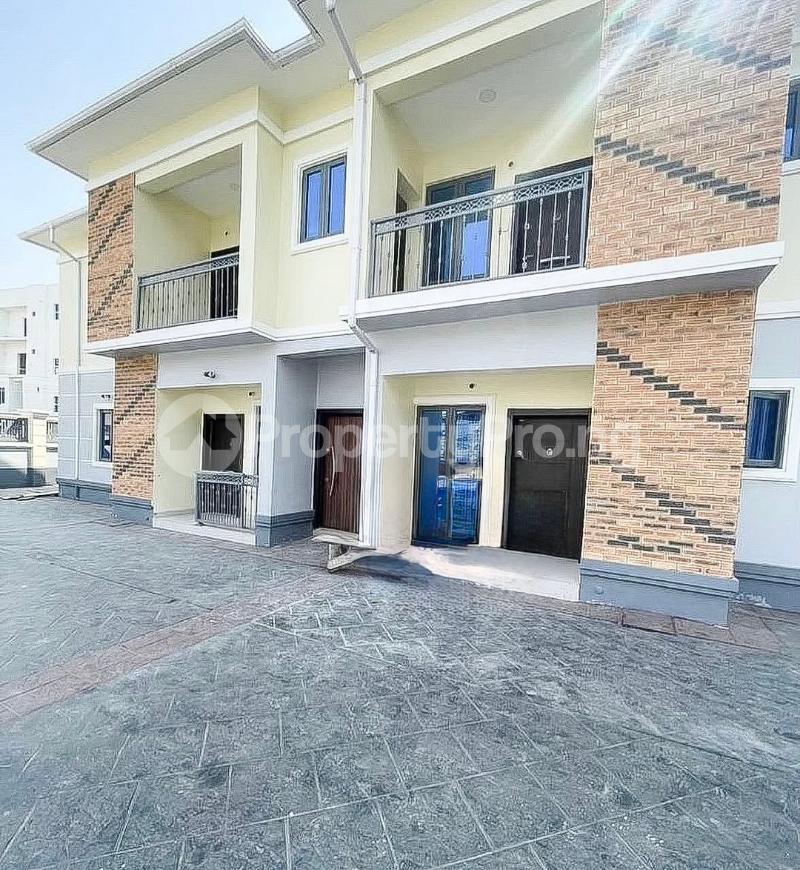 2 bedroom House for rent  Ikate Lekki Lagos