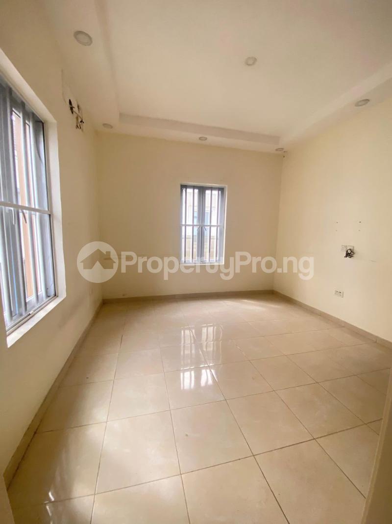 2 bedroom Flat / Apartment for rent Osapa london Lekki Lagos - 0