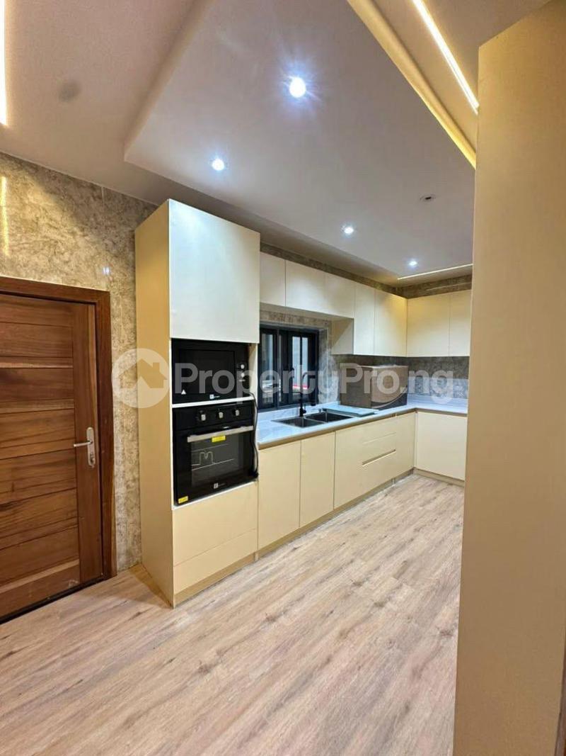 2 bedroom House for sale Ikate Lekki Lagos