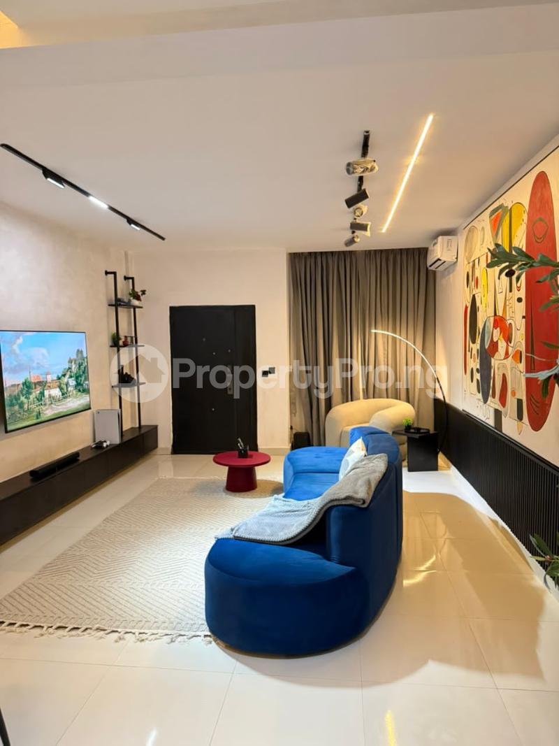 3 bedroom Flat / Apartment for shortlet Lekki Phase 1 Lekki Lagos - 1