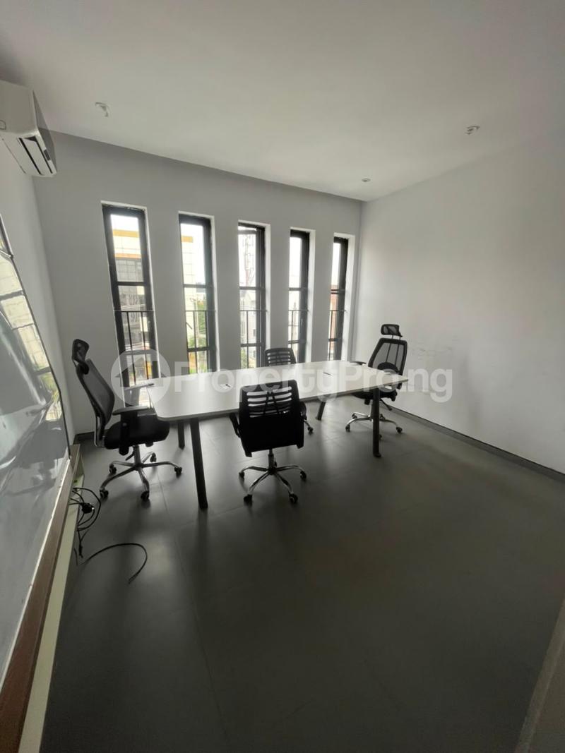 2 bedroom House for rent Parkview Estate Ikoyi Lagos