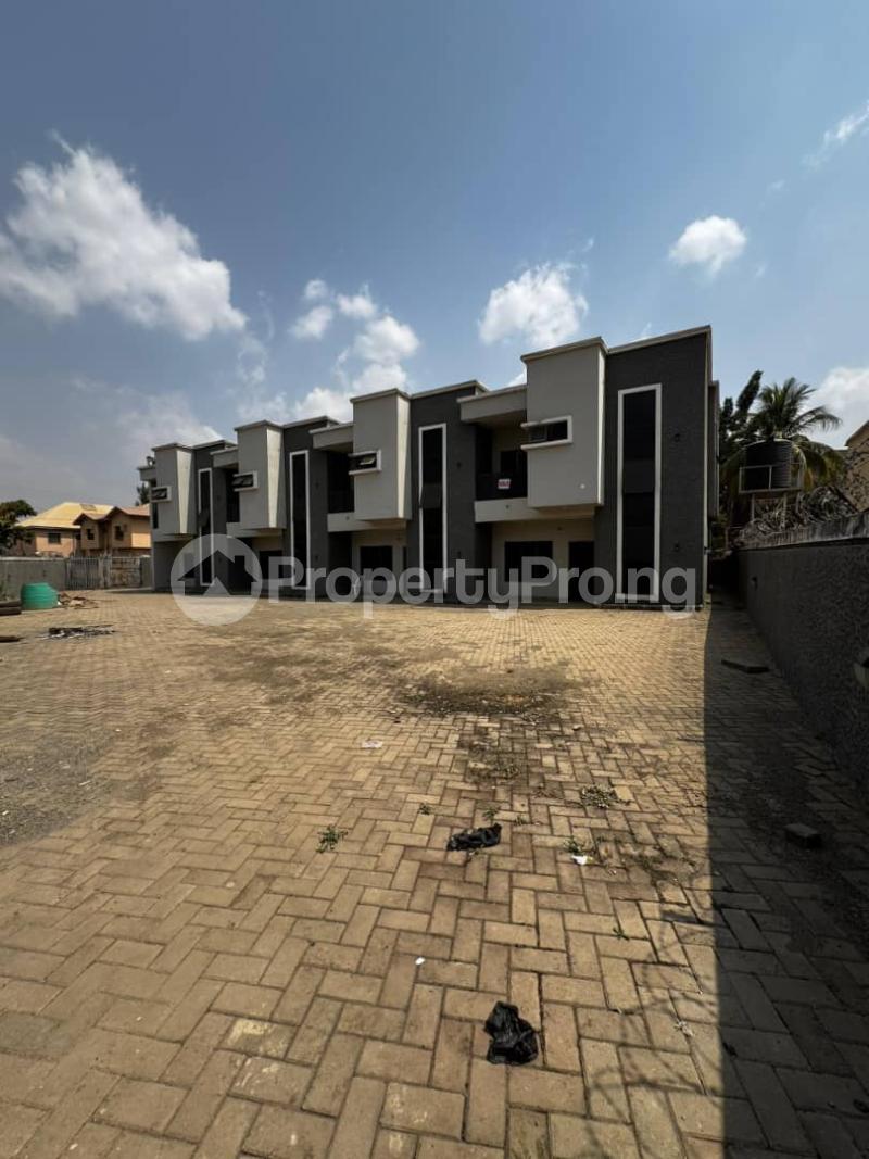 2 bedroom House for sale Kubwa Abuja