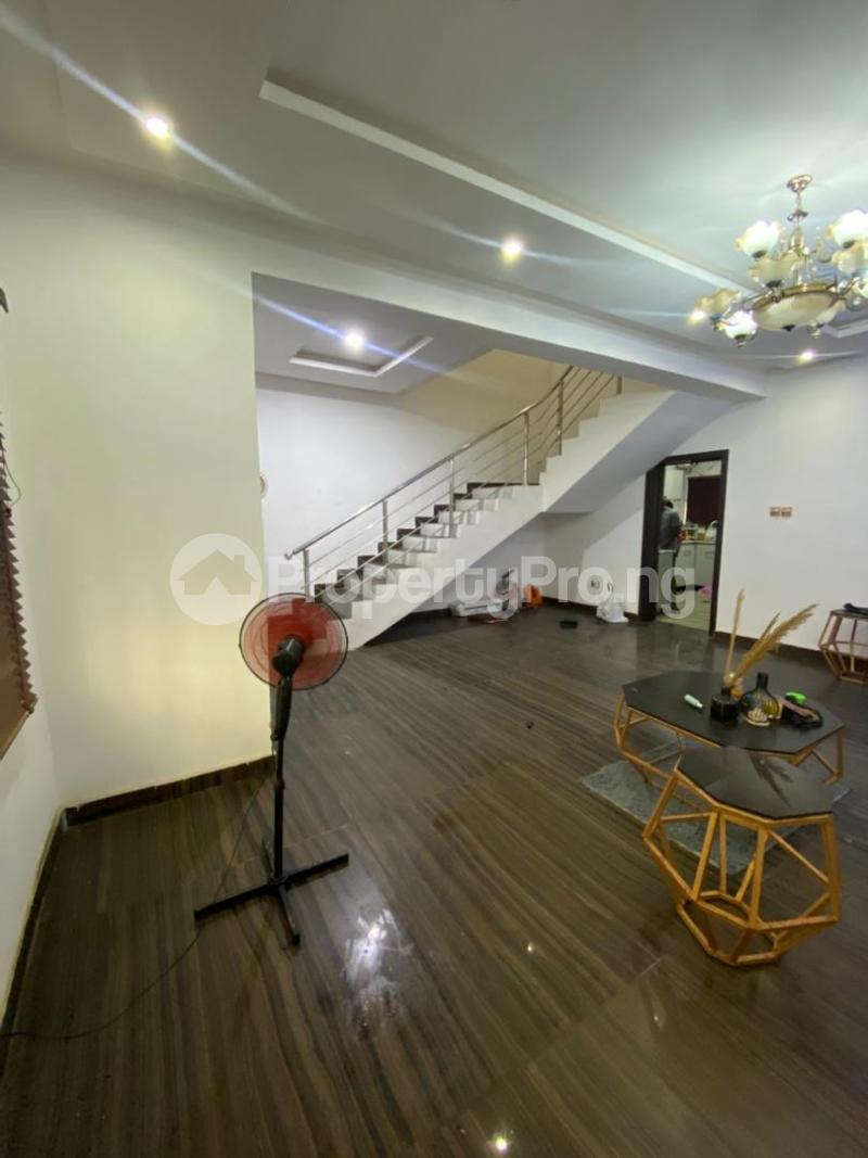 2 bedroom House for rent New Horizon Ll Estate Lekki Lagos