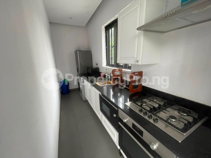 2 bedroom House for rent Parkview Estate Ikoyi Lagos