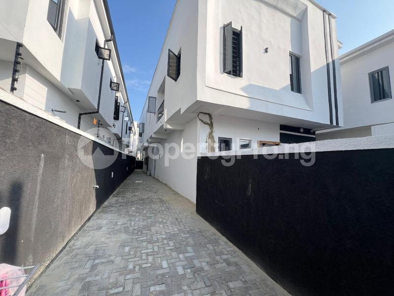 2 bedroom House for sale Ikota Lekki Lagos