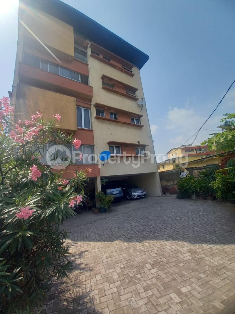 2 bedroom House for rent Off Awolowo Road Victoria Island Lagos